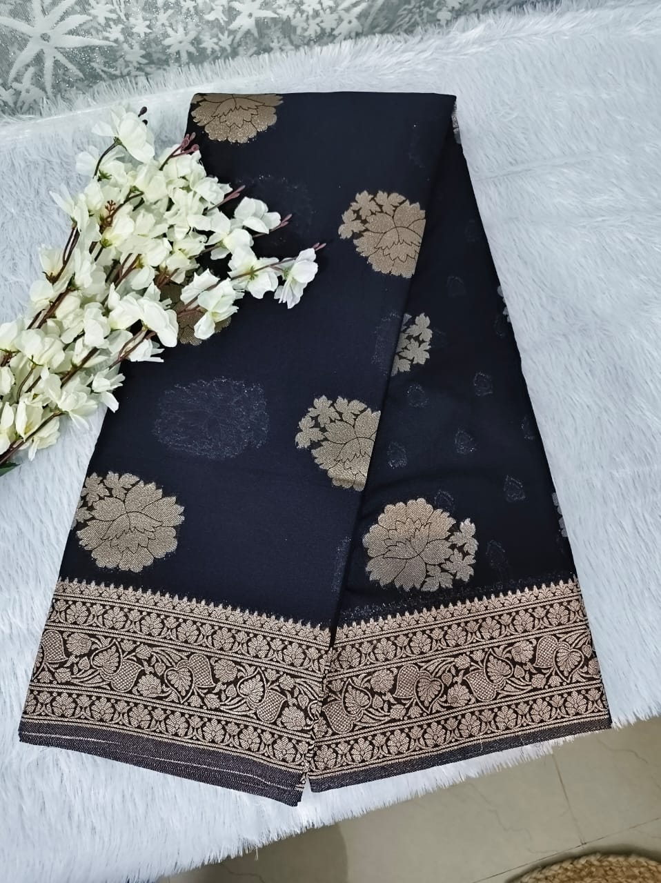 primium black 3D insta crape silk