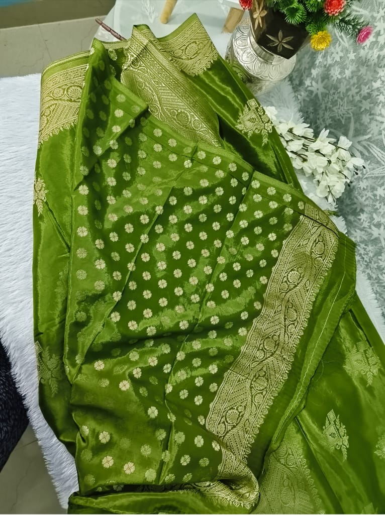Green pure chinnon silk buta