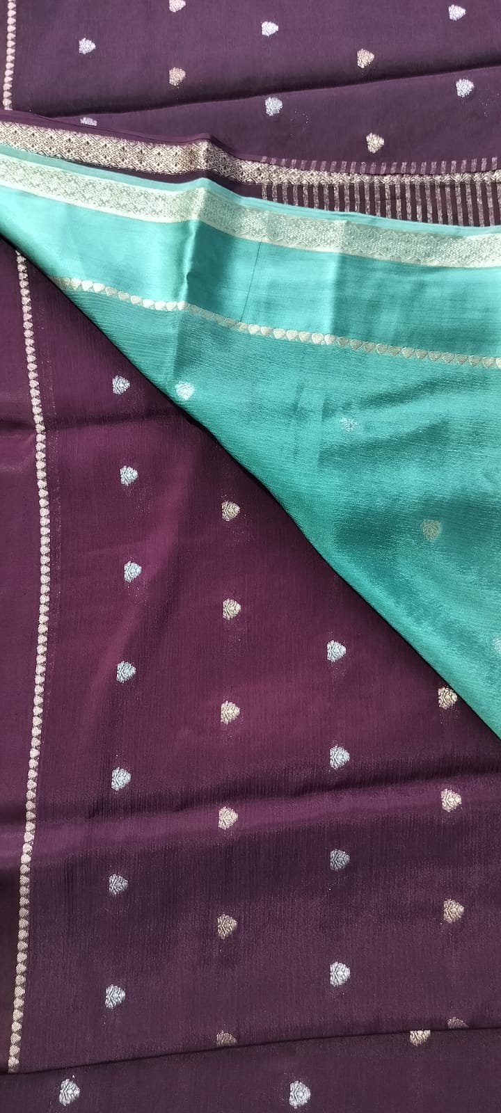 Premium Soft Viscose  Butti saree[chinnon georgette]