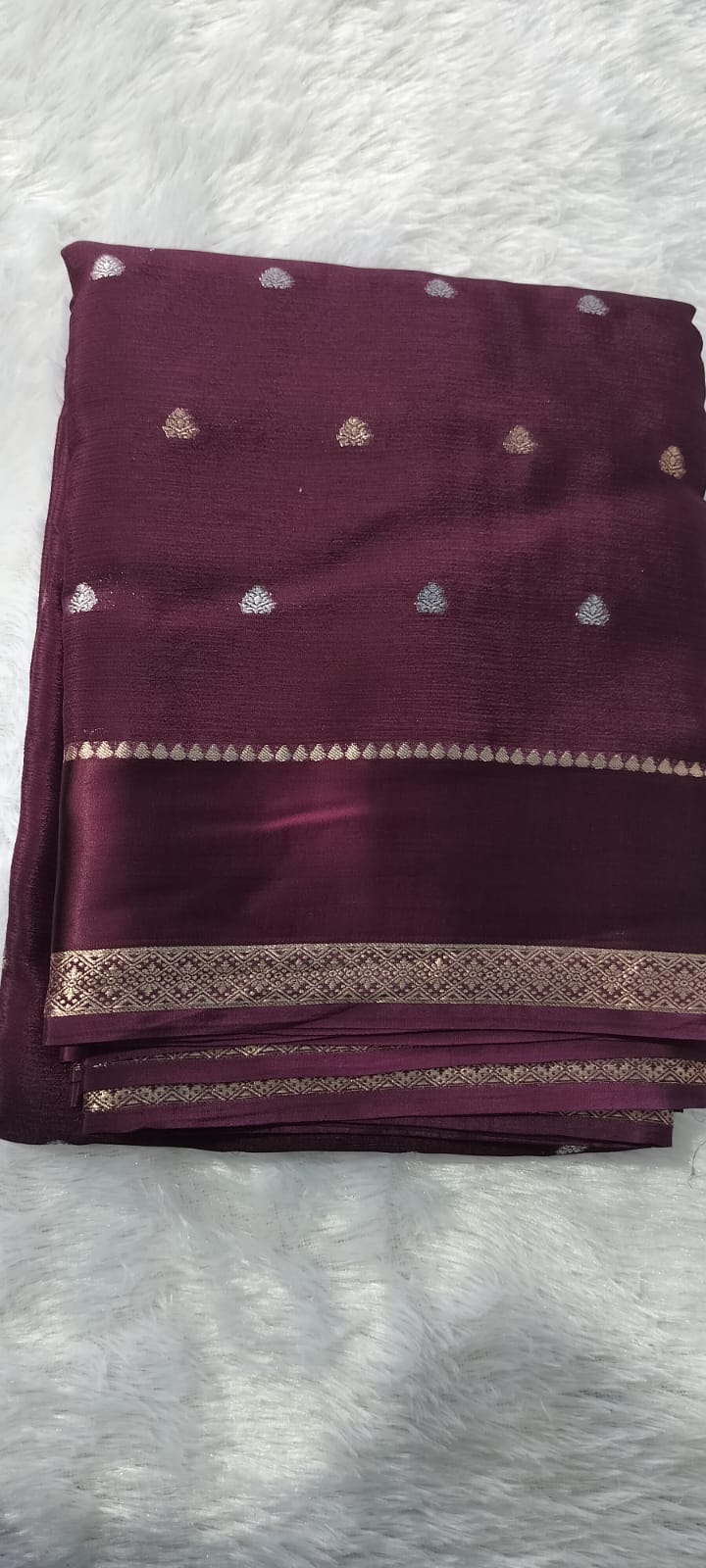 Premium Soft Viscose  Butti saree[chinnon georgette]