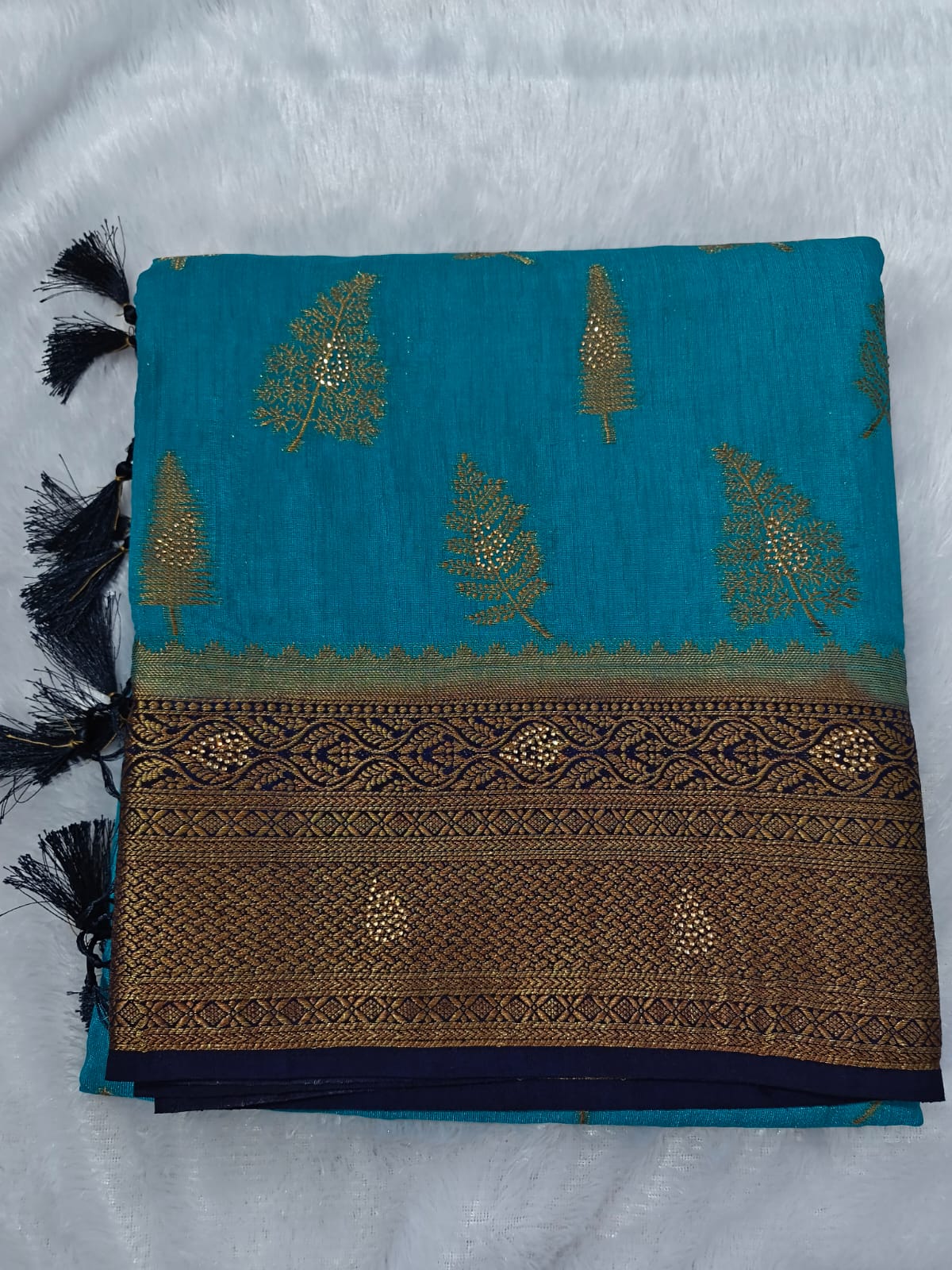 Premium antic zari linen cotton saree with stones