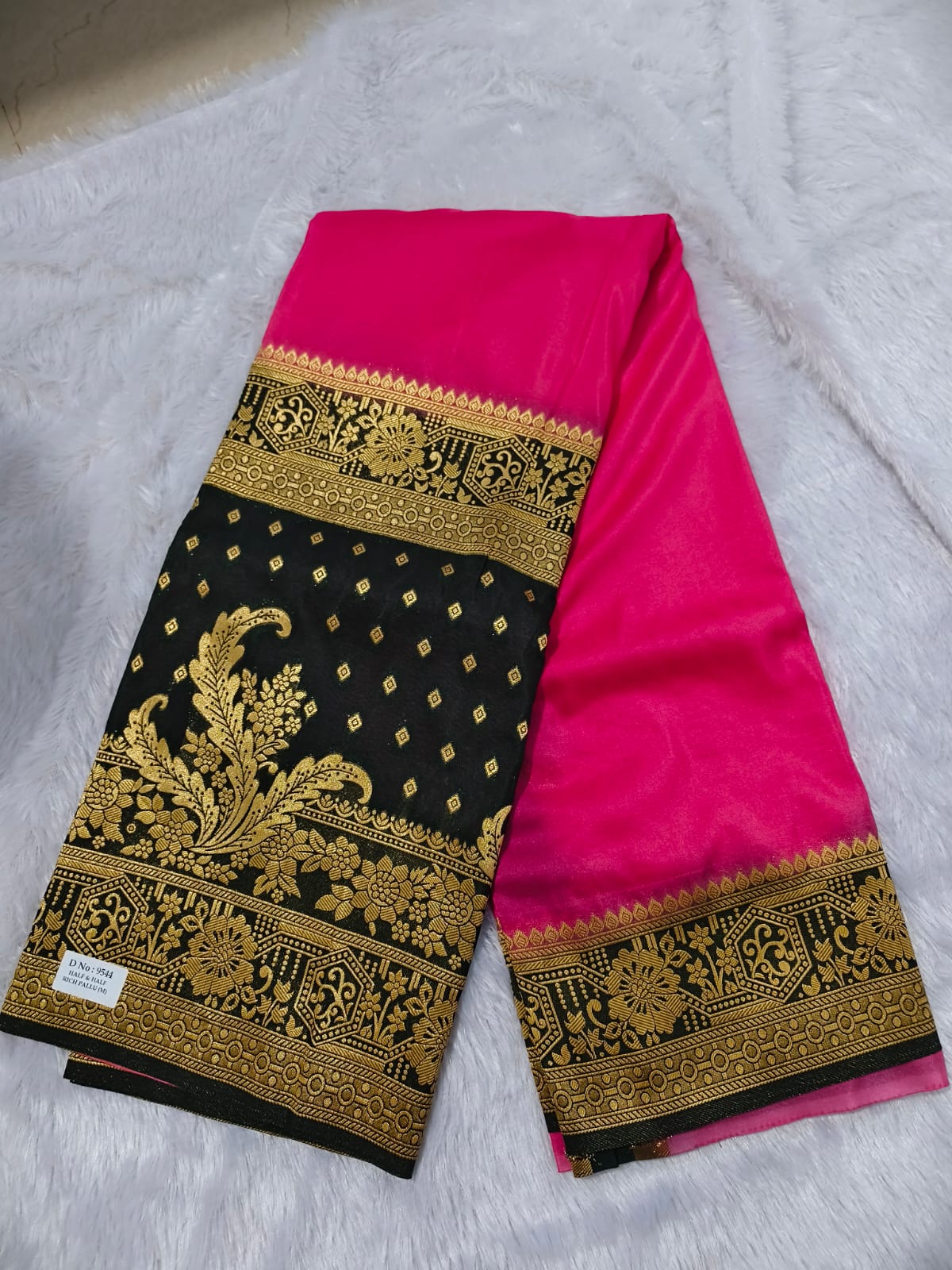 beautifull Semi georgette crape saree