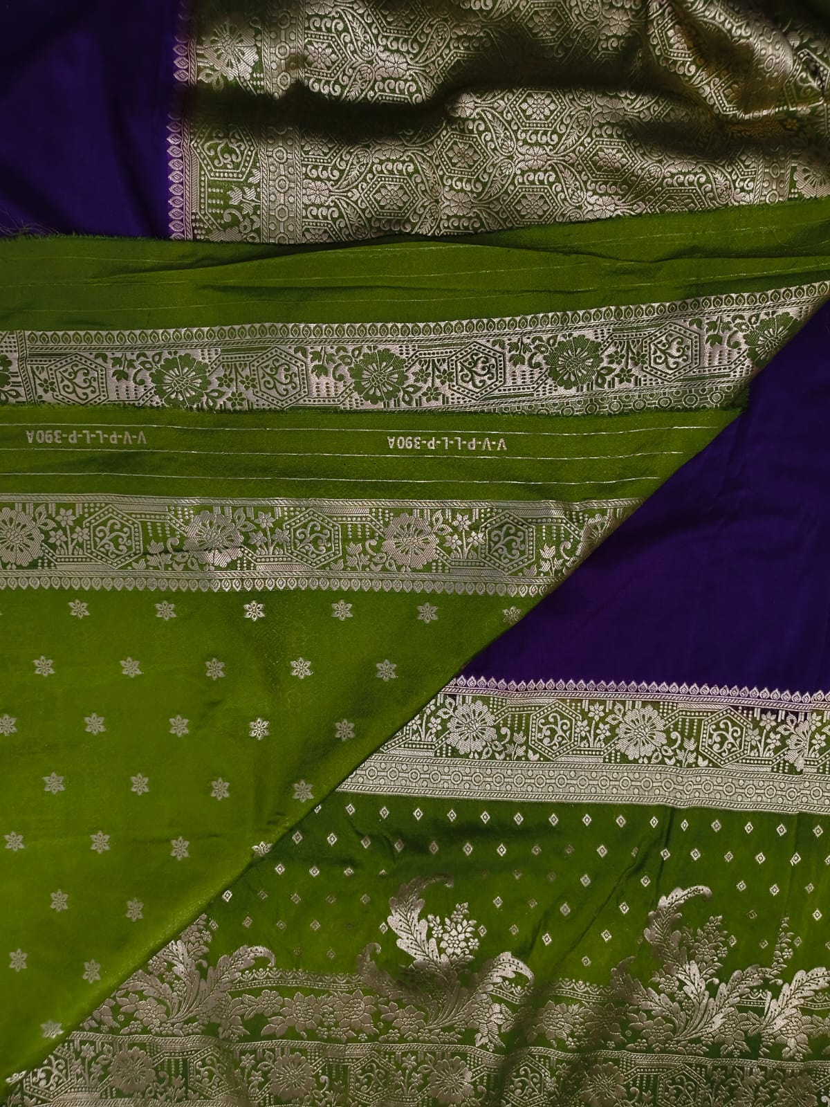 beautifull Semi georgette crape saree