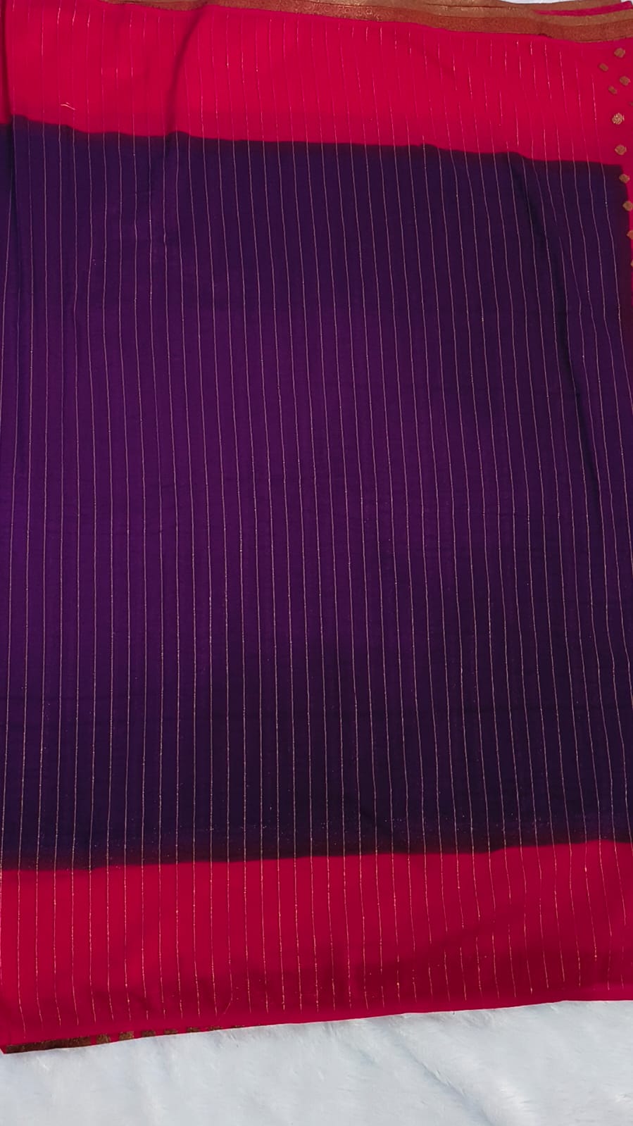 Pure viscose silk contrast