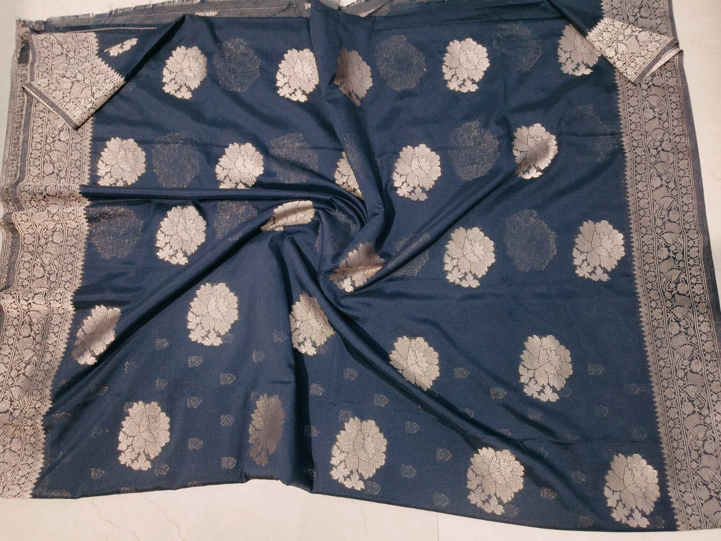 primium black 3D insta crape silk