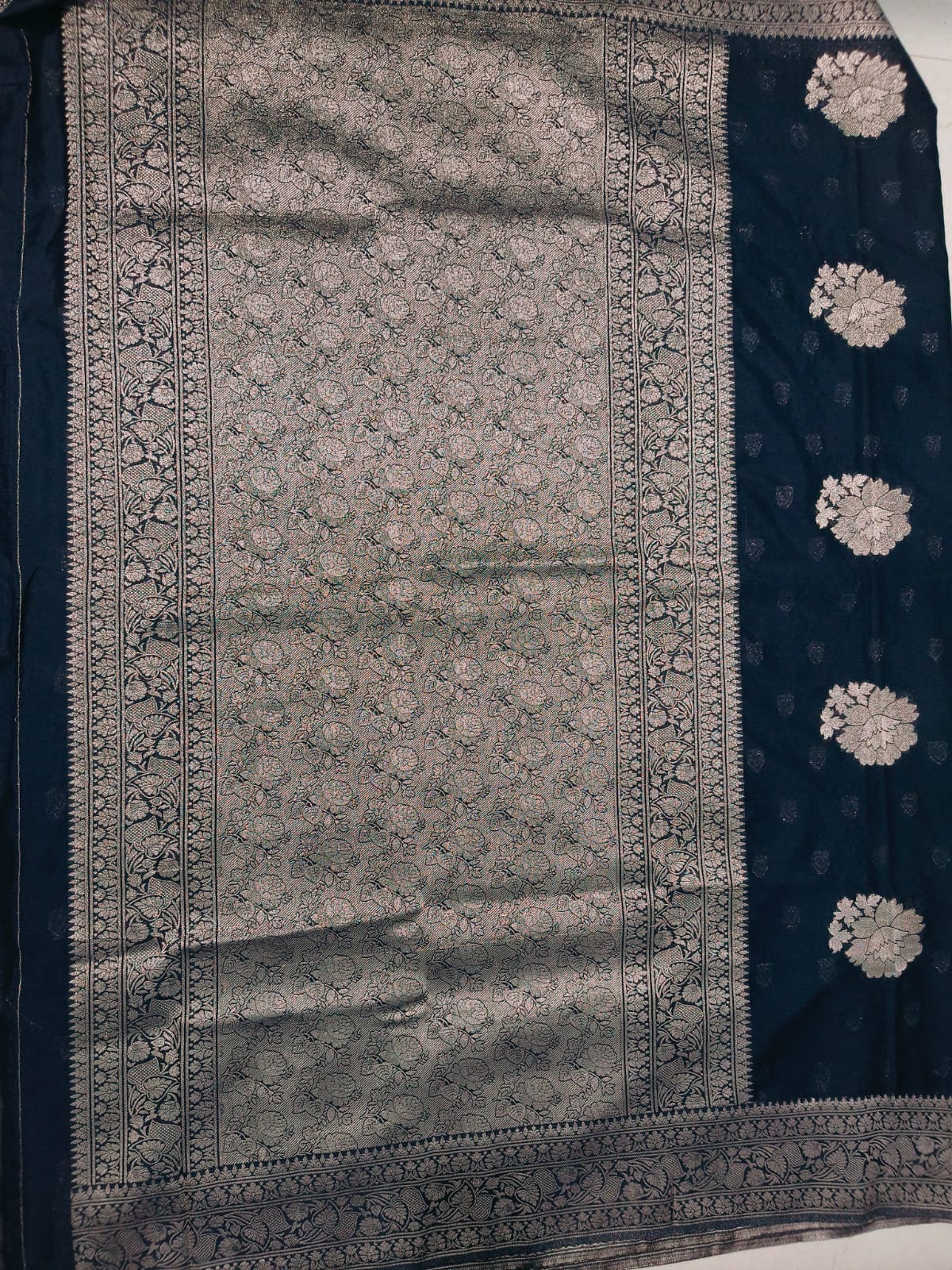 primium black 3D insta crape silk