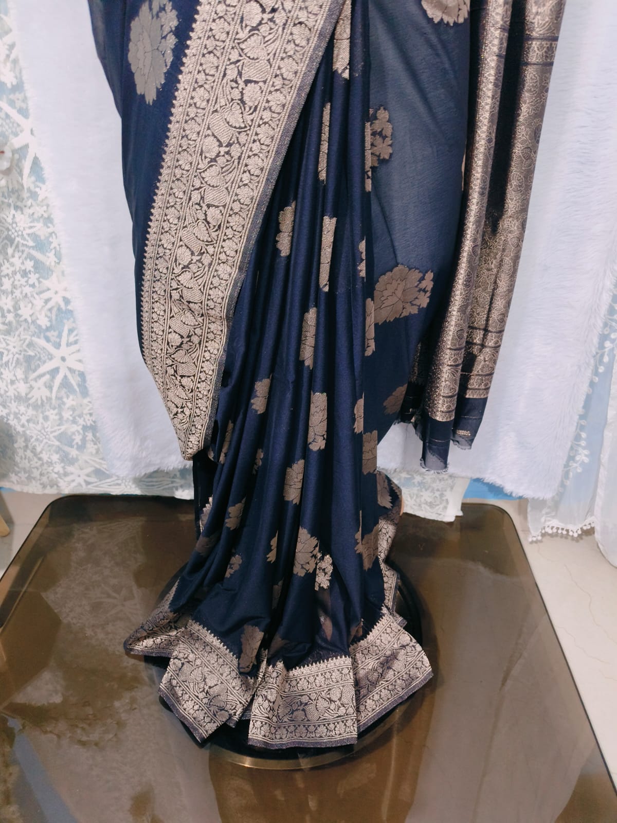 primium black 3D insta crape silk